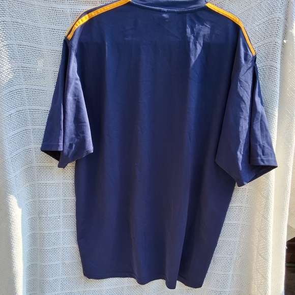 Adidas V neck tee‎ XL - Picture 2 of 5